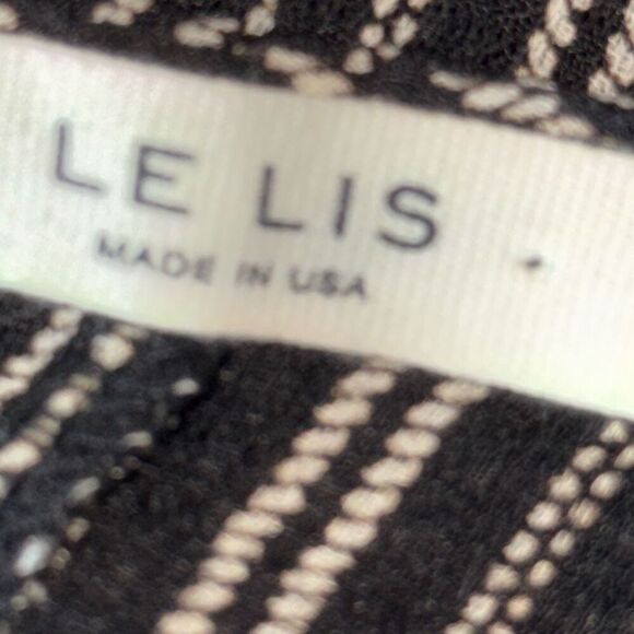 Le Lis Black and White Kimono Cardigan Size Large - Picture 13 of 14